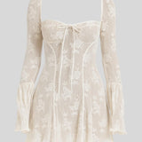 Vilja™️ | Elegantti minimekko ajattomalla ilmeellä