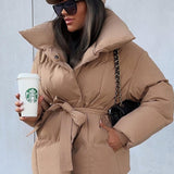 Saaga™️ | Oversize-takki ajattomalla ilmeellä