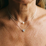 Päivi™ | Kaulakoru hopeasydämellä ja helmillä