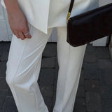 Helena™ | Elegantti jakkupuku