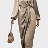 Elli™️ | Elegantti maksimekko silkkimäisellä hohdolla