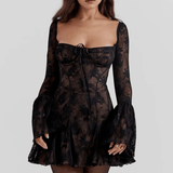 Iina™️ | Elegantti minimekko ajattomalla siluetilla