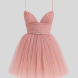 Elviira™️ | Elegantti minimekko ajattomalla naisellisuudella