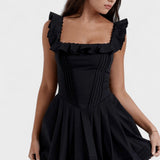 Kerttu™️ | Elegantti minimekko modernilla twistillä