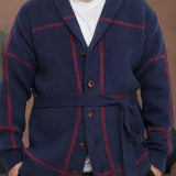 Veikko™ | Neulottu vyötakki