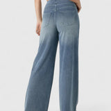 Vilma™️ | Elegantit bukserit ajattomaan tyyliin