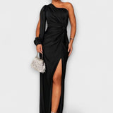 Kerttu™️ | Glamourhenkinen maksimekko veistoksellisella siluetilla